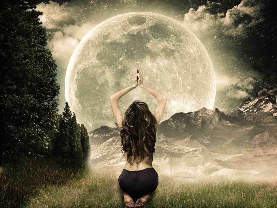 Full Moon in Aquarius Interview with Kitty Cavalier:  Get Out of Your Head and Into Your Soul